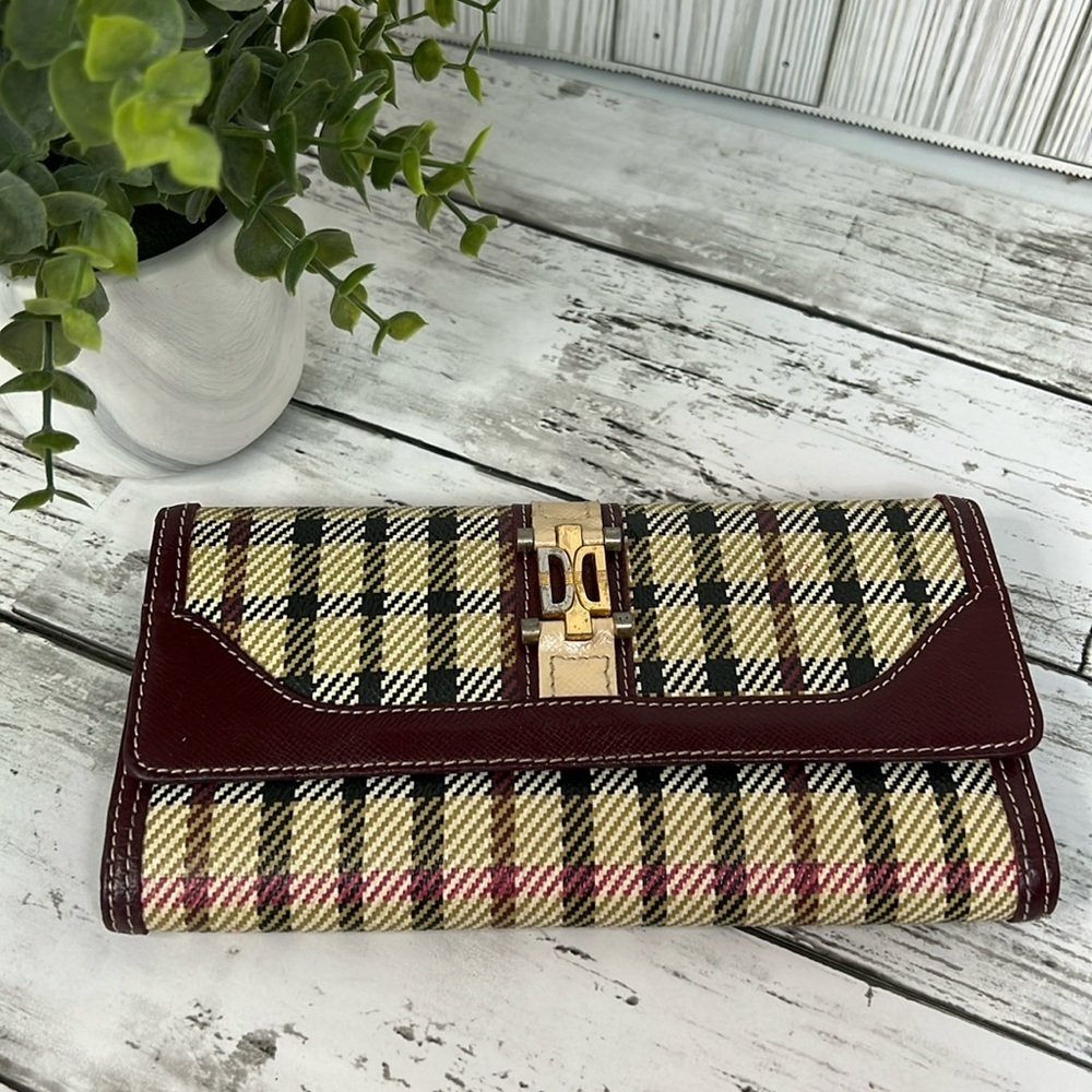 DAKS London Plaid Check  Tri Fold Wallet Clutch Burgundy Leather Trim